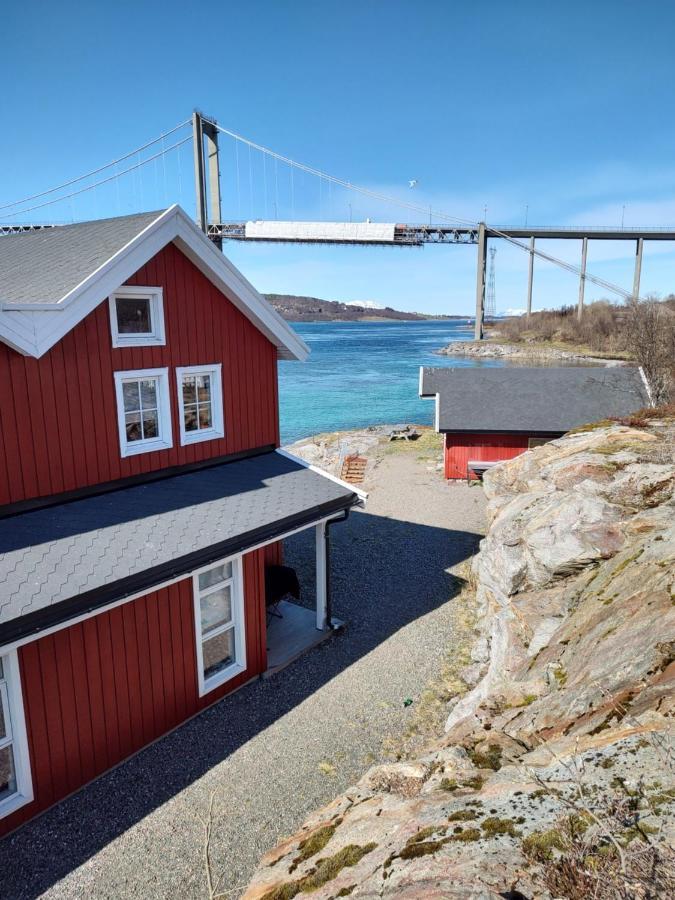 Tjeldsundbrua Overnatting - Sjohus1 Evenskjer Ngoại thất bức ảnh